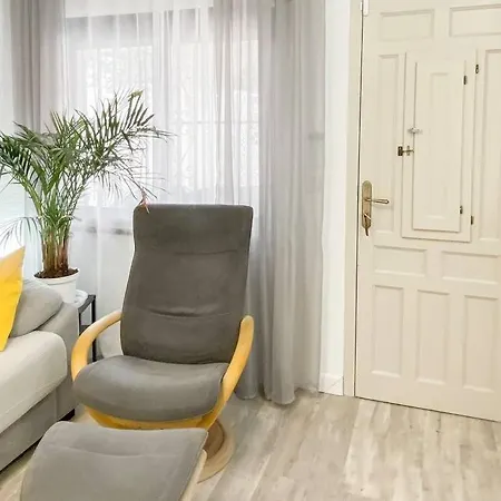 Entire By The Sea With Private Garden And Mini Pool Villa Torrevieja