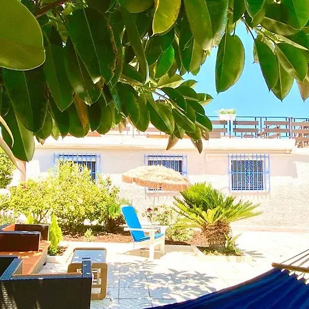 Entire By The Sea With Private Garden And Mini Pool Torrevieja