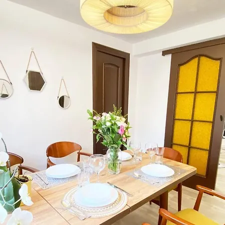 Entire By The Sea With Private Garden And Mini Pool * Torrevieja