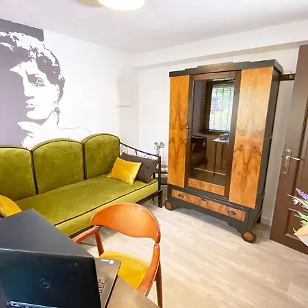 ヴィラ Entire By The Sea With Private Garden And Mini Pool