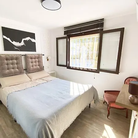 Entire By The Sea With Private Garden And Mini Pool トレビエハ