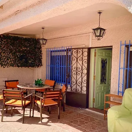 Entire By The Sea With Private Garden And Mini Pool トレビエハ