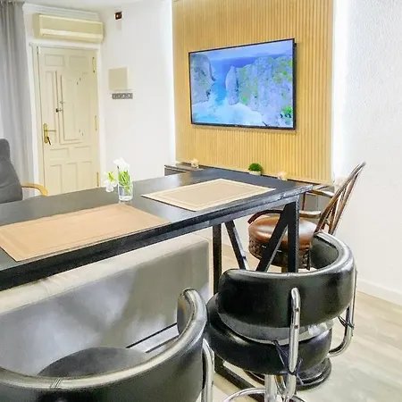 Villa Entire By The Sea With Private Garden And Mini Pool *