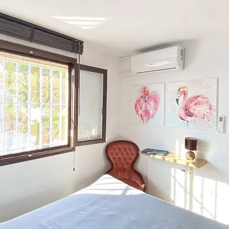 Entire By The Sea With Private Garden And Mini Pool * Torrevieja