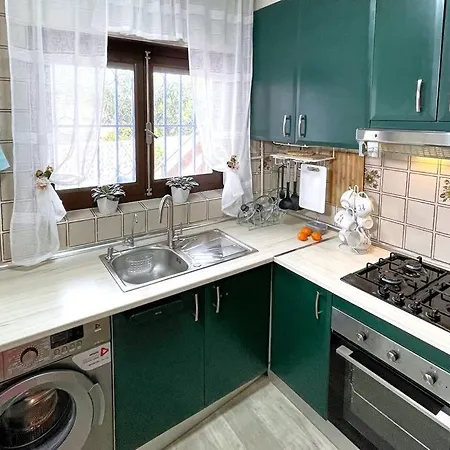 ヴィラ Entire By The Sea With Private Garden And Mini Pool トレビエハ