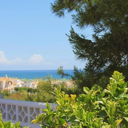 Entire By The Sea With Private Garden And Mini Pool * トレビエハ