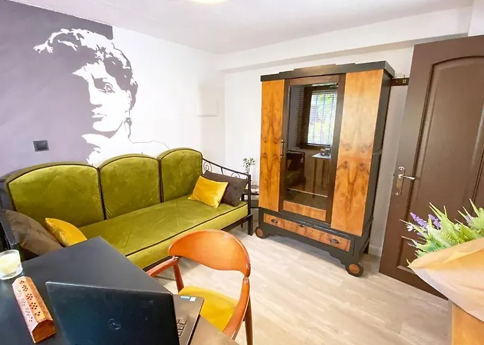 Villa Entire By The Sea With Private Garden And Mini Pool