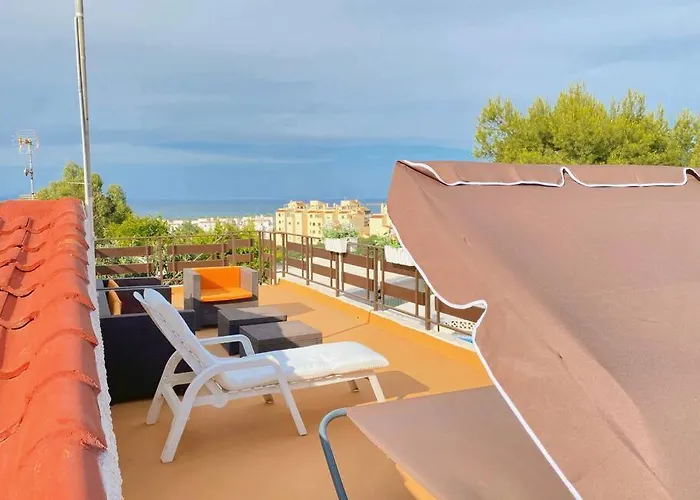 Entire By The Sea With Private Garden And Mini Pool Villa