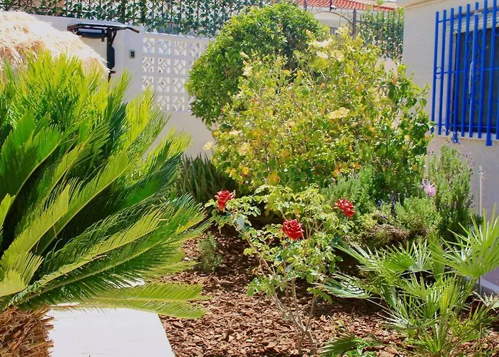 Entire By The Sea With Private Garden And Mini Pool Villa *