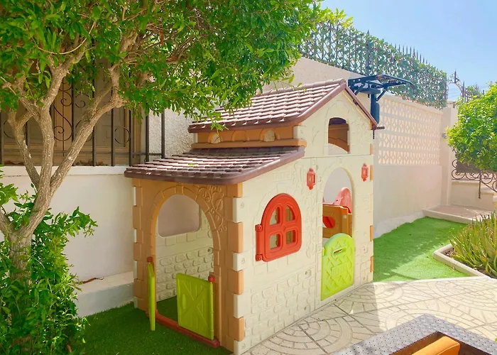 Entire By The Sea With Private Garden And Mini Pool Villa Torrevieja